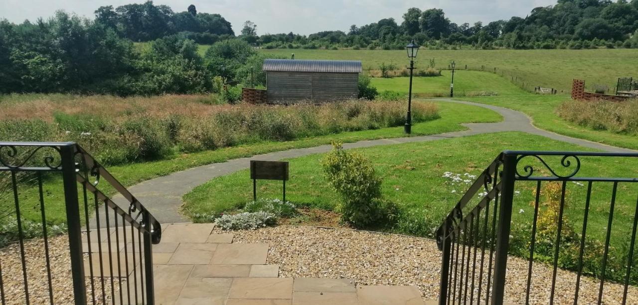 Fair Farm Hideaway Villa Waltham on the Wolds Exterior photo