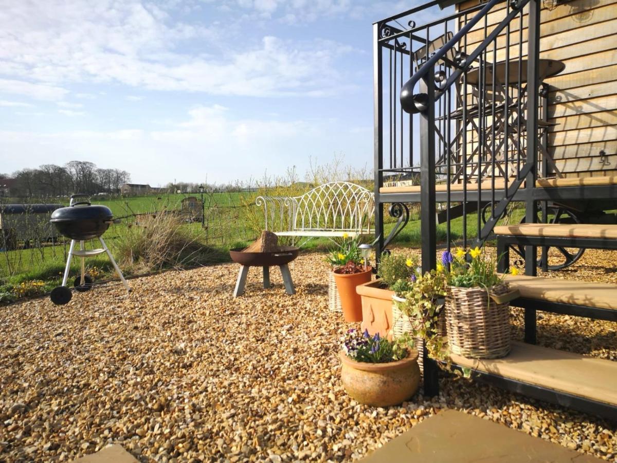Fair Farm Hideaway Villa Waltham on the Wolds Exterior photo