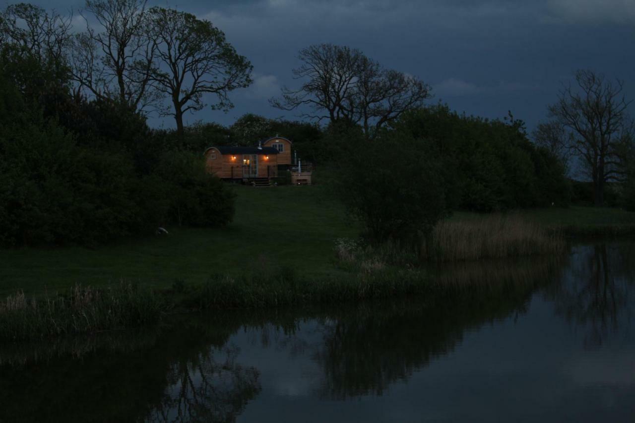 Fair Farm Hideaway Villa Waltham on the Wolds Exterior photo