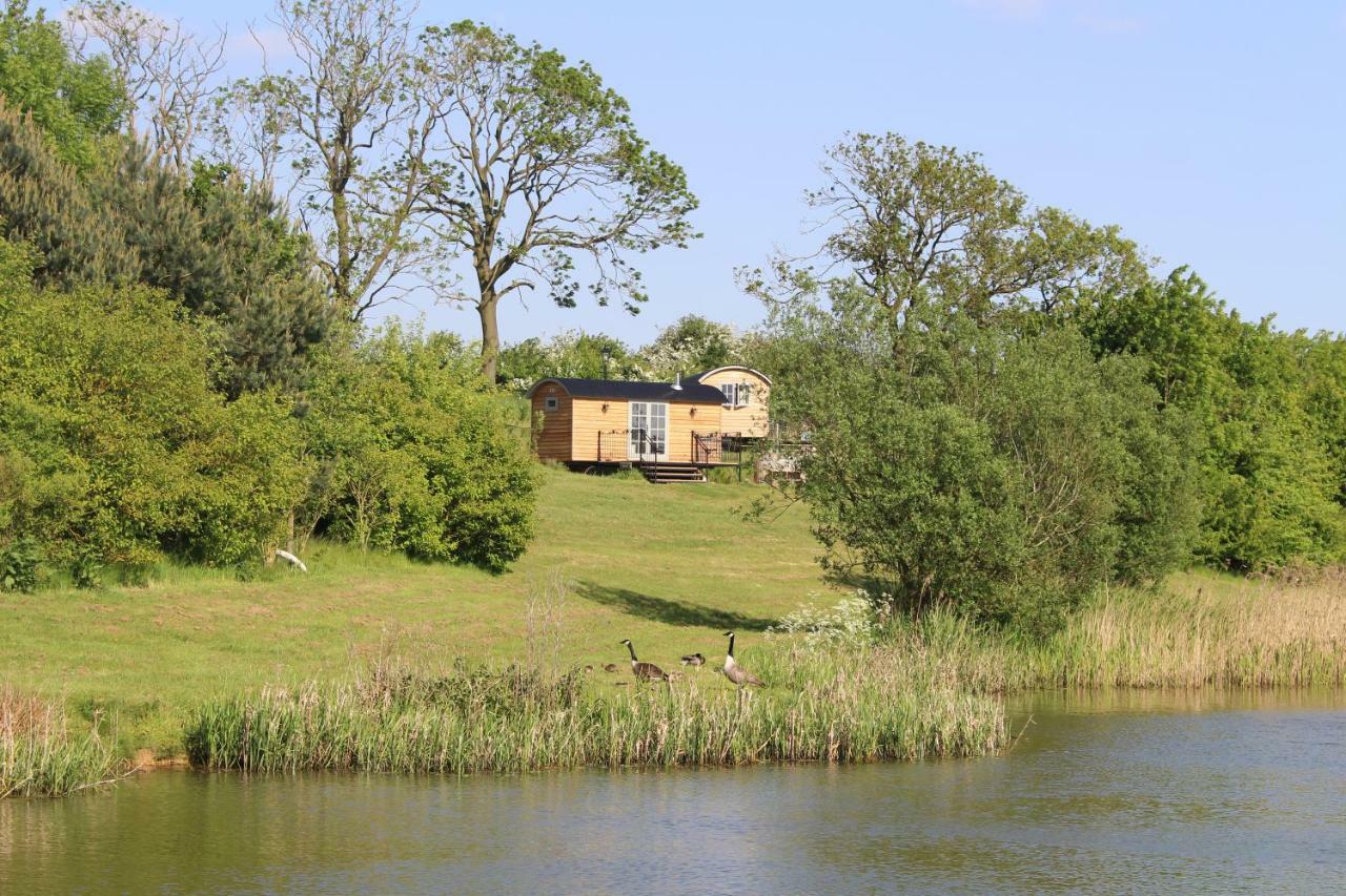 Fair Farm Hideaway Villa Waltham on the Wolds Exterior photo